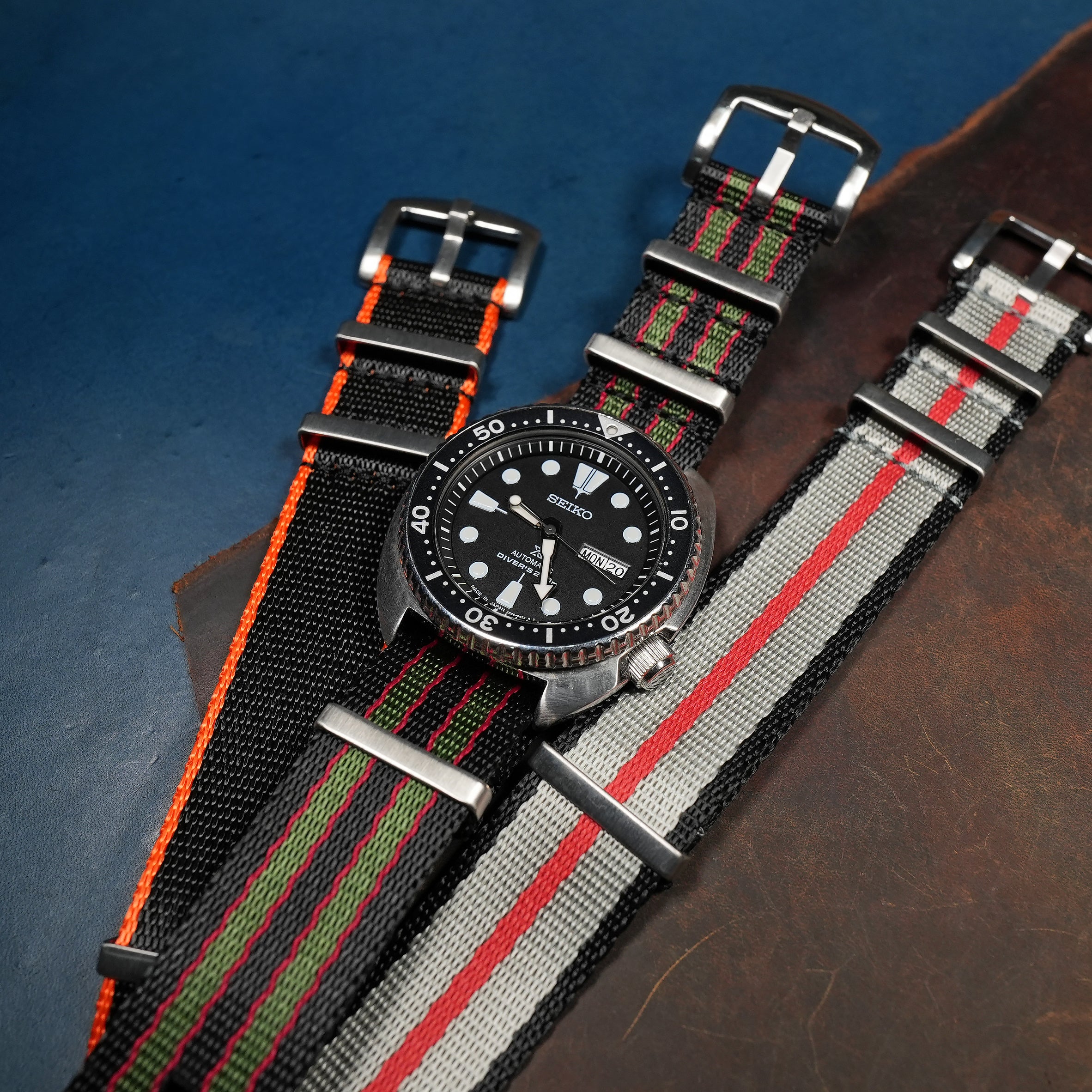 Seiko skx007 shop bond nato strap