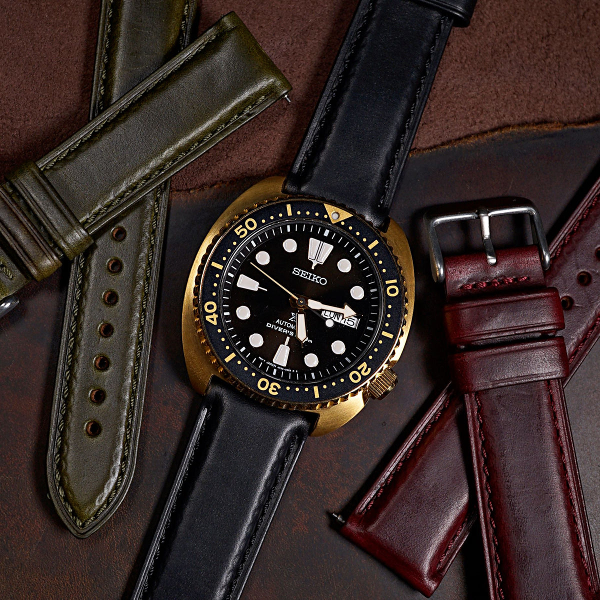 N2W Classic Horween Leather Strap in Chromexcel® Black - Nomad Watch Works MY