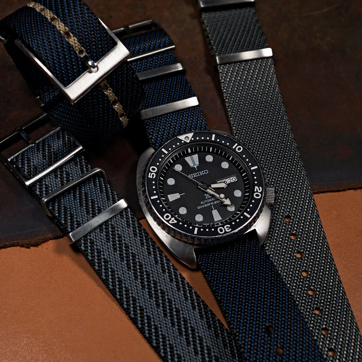 Lux Single Pass Strap in Navy - Nomad Watch Works MY