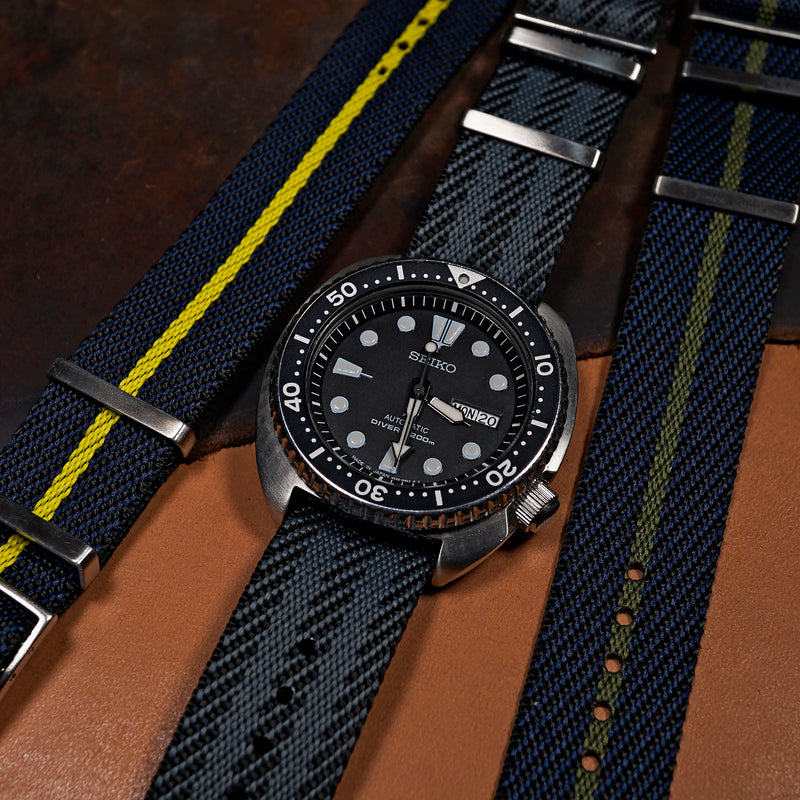 Lux Single Pass Strap in Black Grey - Nomad Watch Works MY
