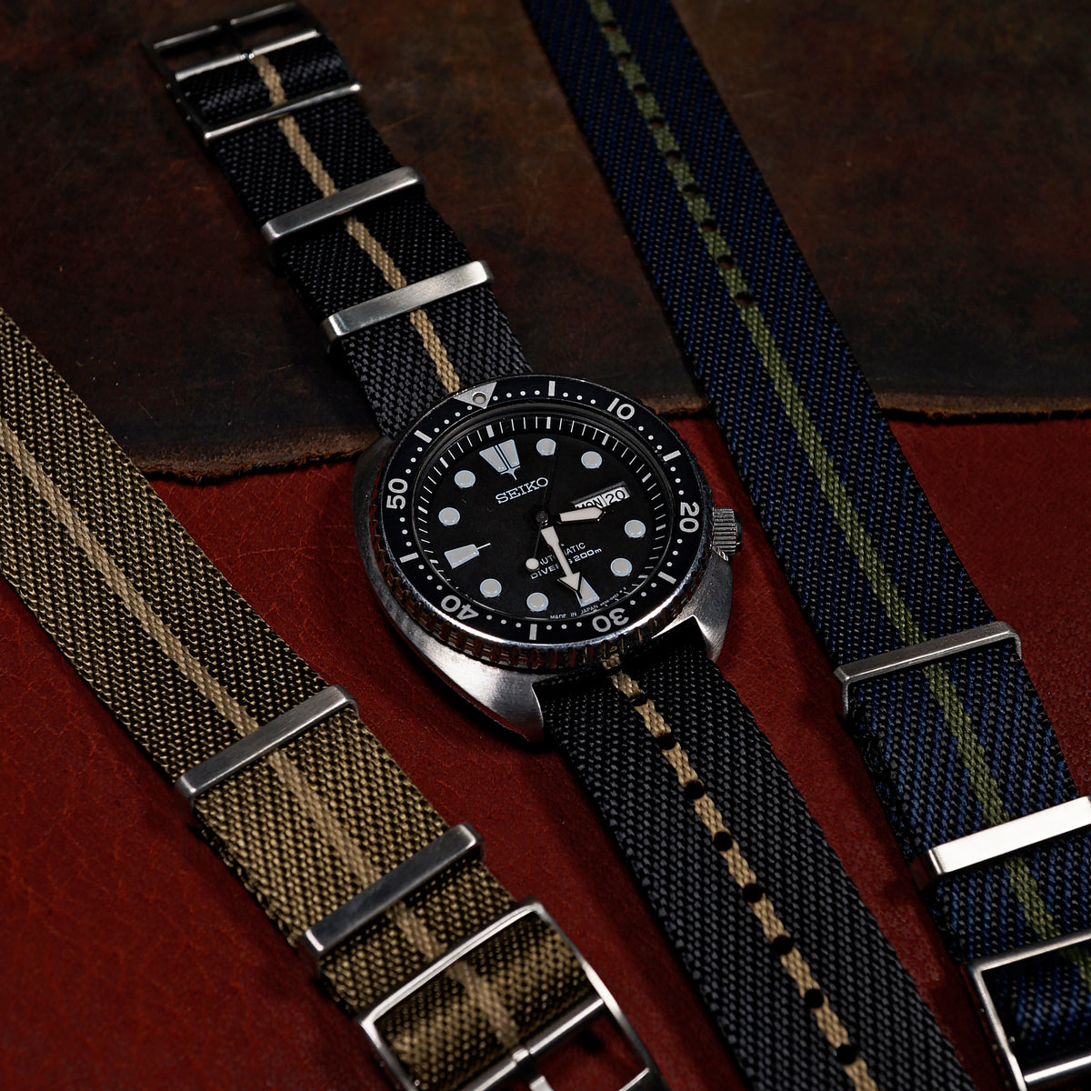 Lux Single Pass Strap in Black Sand - Nomad Watch Works MY