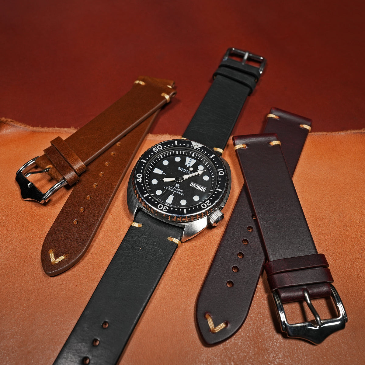 Premium Vintage Oil Waxed Leather Watch Strap in Black - Nomad Watch Works MY