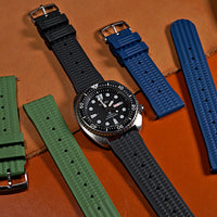 Waffle FKM Rubber Strap in Black (20mm) - Nomad Watch Works MY