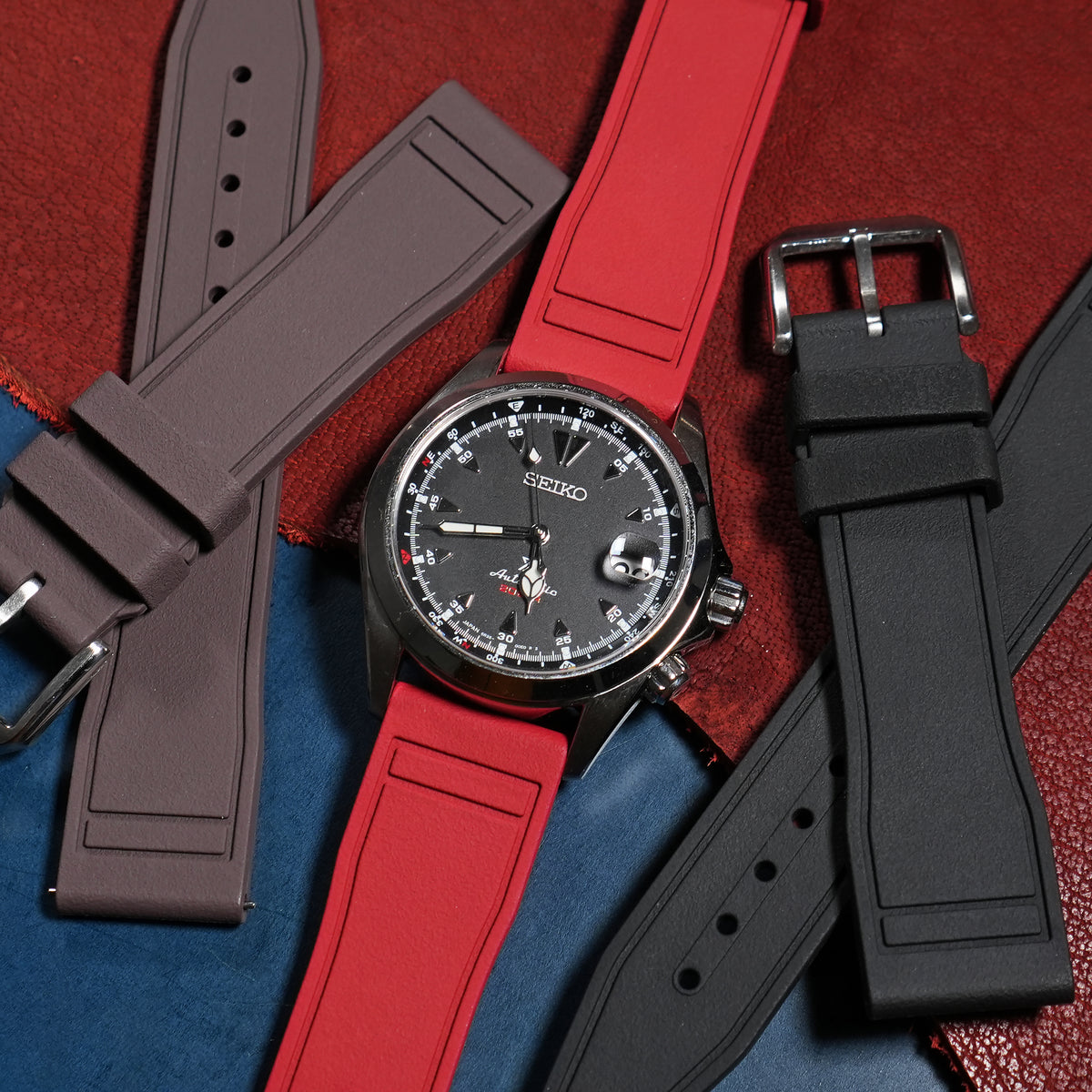 Pilot FKM Rubber Strap in Red - Nomad Watch Works MY