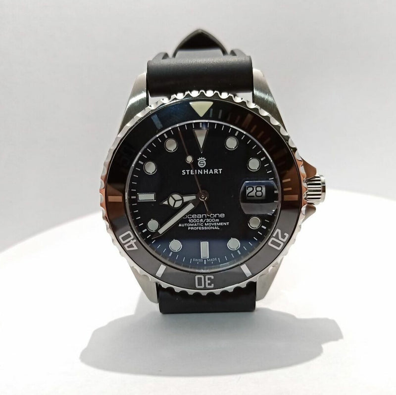 V3 Silicone Strap in Black (20mm) - Nomad Watch Works Malaysia